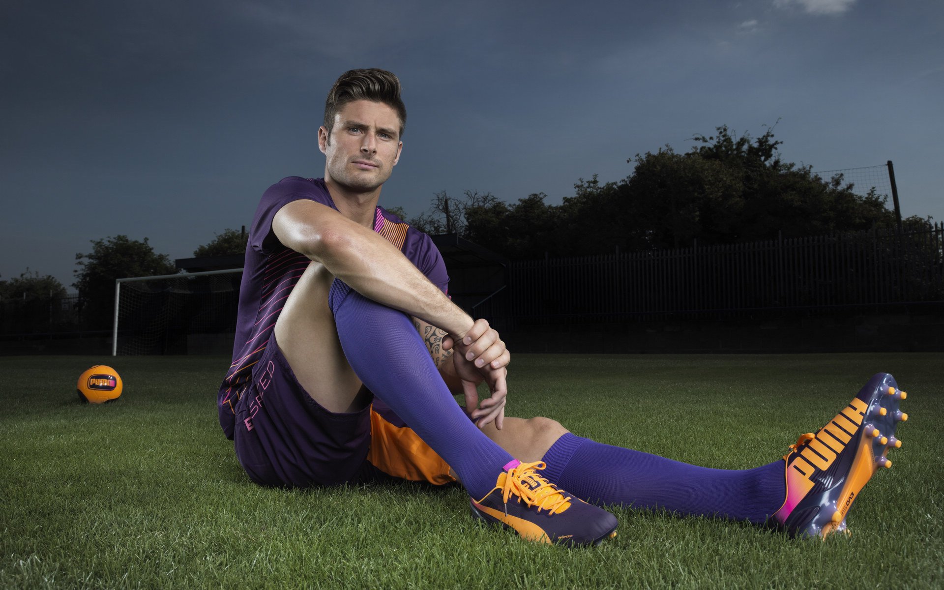 开云体育下载-五环之弈,当法国骑士力破东方长城,辛杜的羽翼遮天蔽日